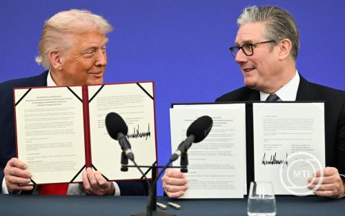 Brit miniszterelnök: London és Washington együttműködik a globális konfliktusok megoldásában